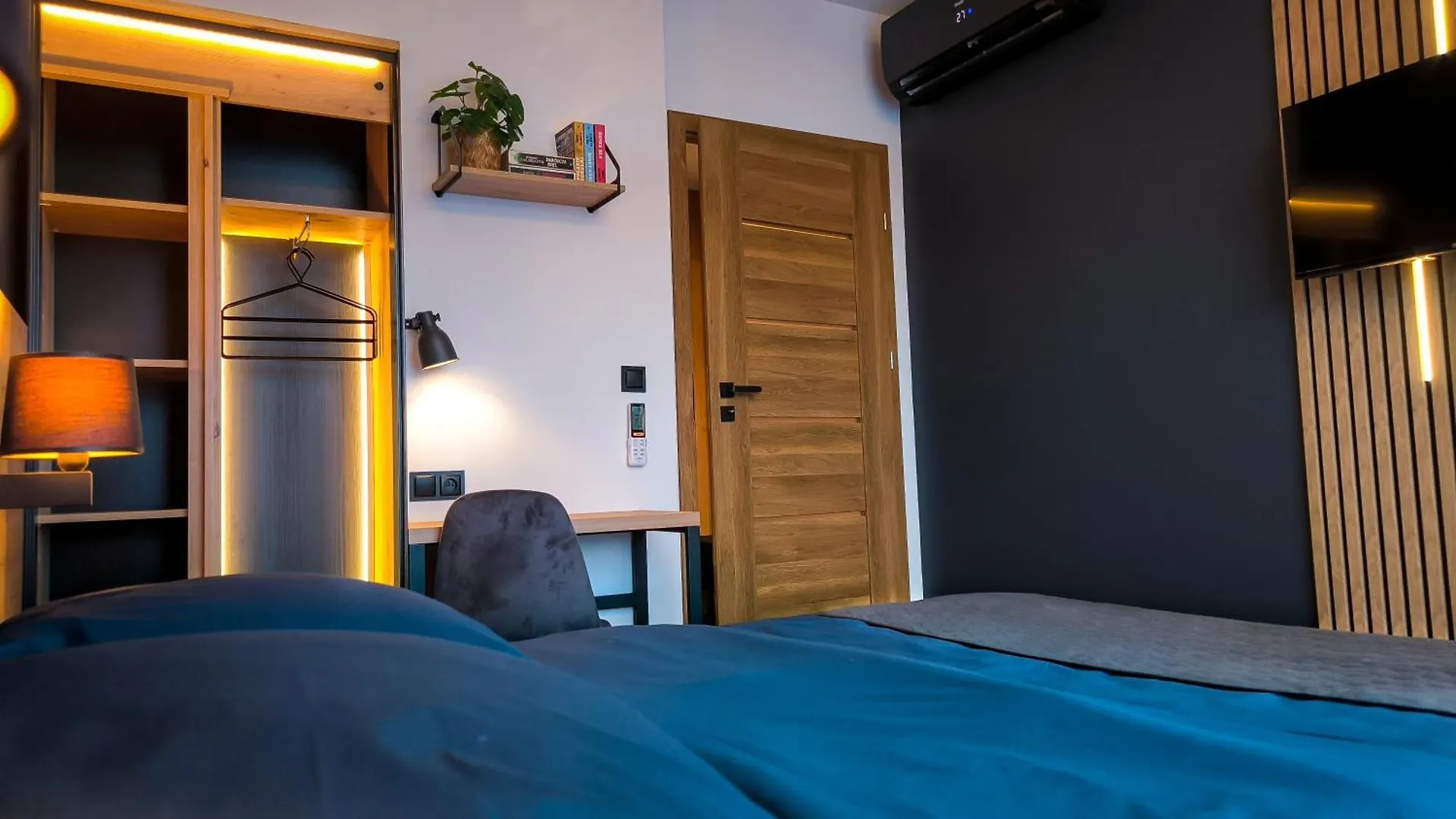 Lema Tauron Arena Two Bedroom Apartment Krakow 0*,